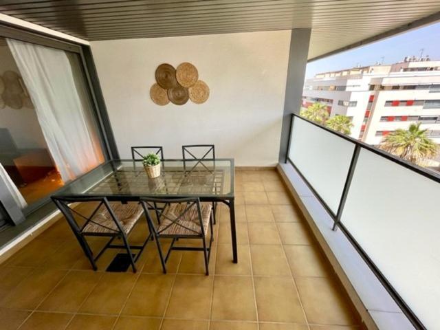 Gatu Premium Racimo, Terraza, Piscina, Aire Ac, Wifi Y Parking " Preferente Mayores De 25 Anos Y Familias " 엘푸에르토데산타마리아 외부 사진