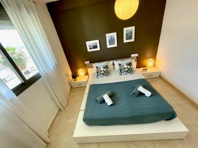 Gatu Premium Racimo, Terraza, Piscina, Aire Ac, Wifi Y Parking " Preferente Mayores De 25 Anos Y Familias " 엘푸에르토데산타마리아 외부 사진